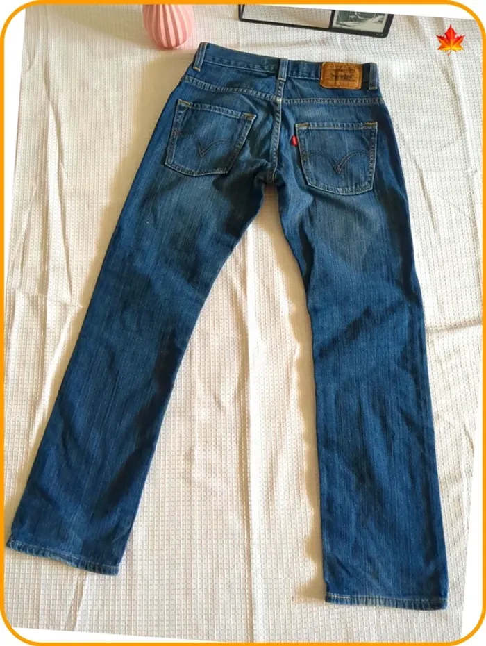 Très beau jeans Levi's enfant - photo numéro 3