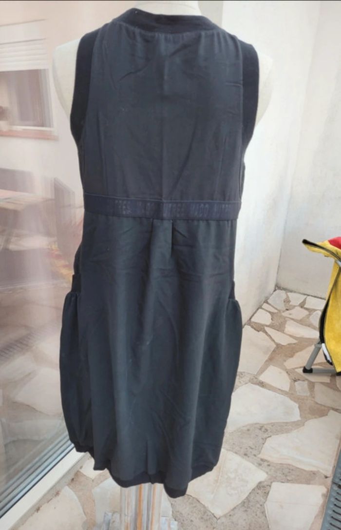 Robe mado et les autres taille 40 - photo numéro 2
