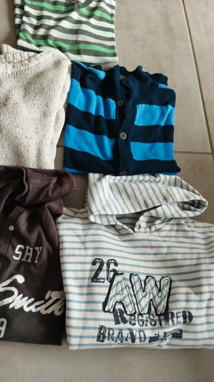 Lot de 5 pulls taille 12 ans garçon - photo numéro 8