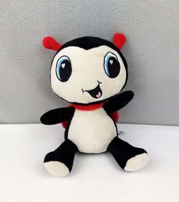 Doudou peluche coccinelle FUN TOYS gros yeux bleus coeur 25 cm