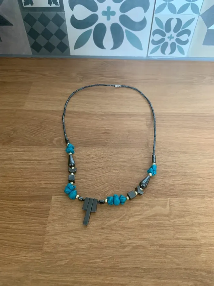 Collier turquoise, collier bohème bijoux hématite, collier tribal 50 cm