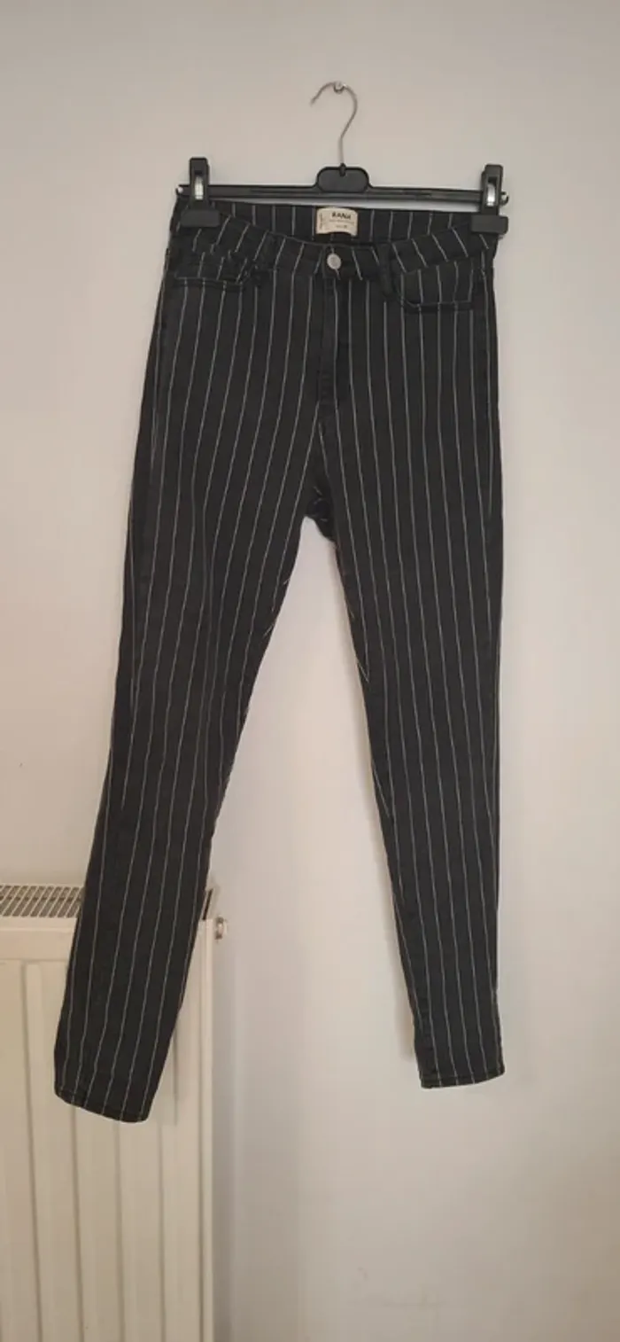 🖤Pantalon RANA High Waist Skinny à Rayures (Taille EUR 38)