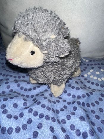 Peluche mouton