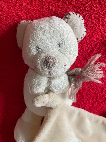 Pommette doudou ours Ecru écharpe marron mouchoir coeur mon petit coeur TTBE 