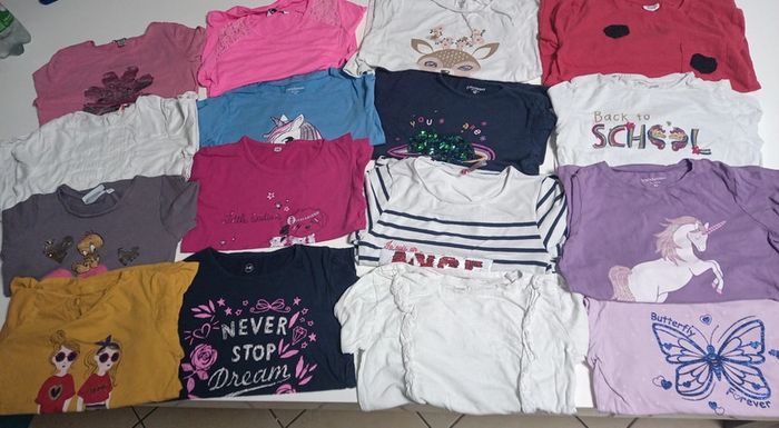Lot de 16 t-shirts manches longues 10 ans be