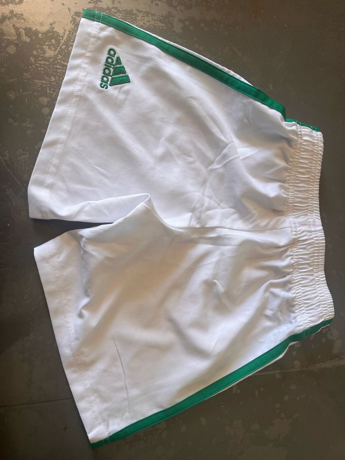 Short adidas