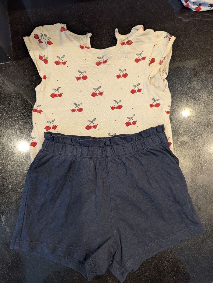 Ensemble kiabi été 9 mois