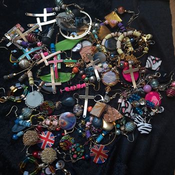 Lots de boucles d'oreilles pendante multicolore artisanale