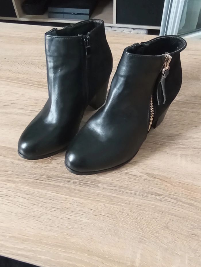 Bottines a talons - photo numéro 2