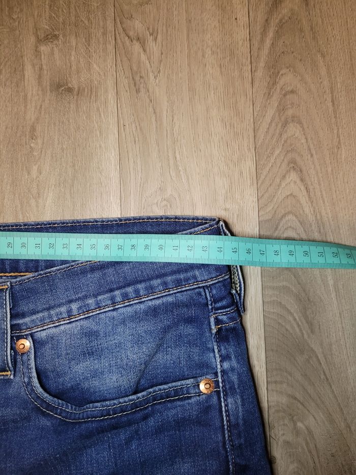 Jean levi's 511 performance slim - w34 L32 - bleu - très bon état - photo numéro 9