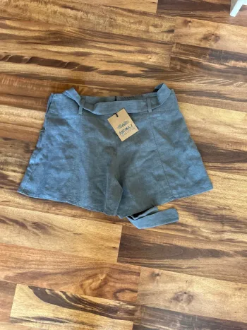 Shorts lin