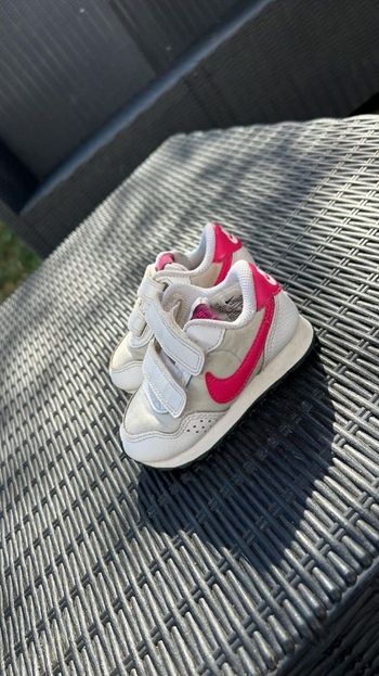 Nike bébé