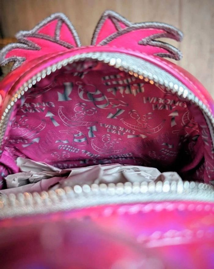 Lot Cheshire pop, portefeuille et sac loungefly - photo numéro 9