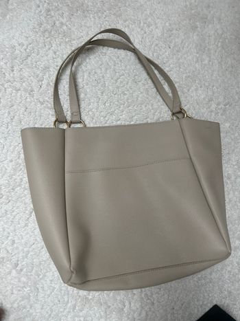 Grand sac fermeture et poche devant