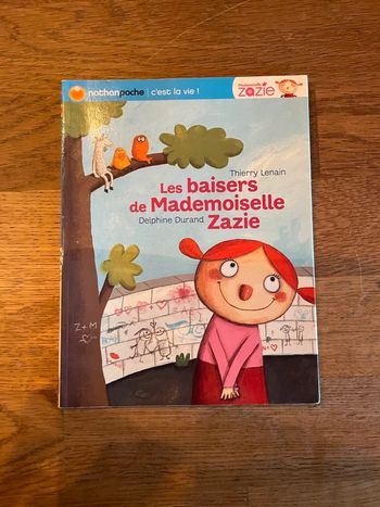 Livre Nathan poche dès 6 ans C’est la vie Les baisers de Mademoiselle Zazie