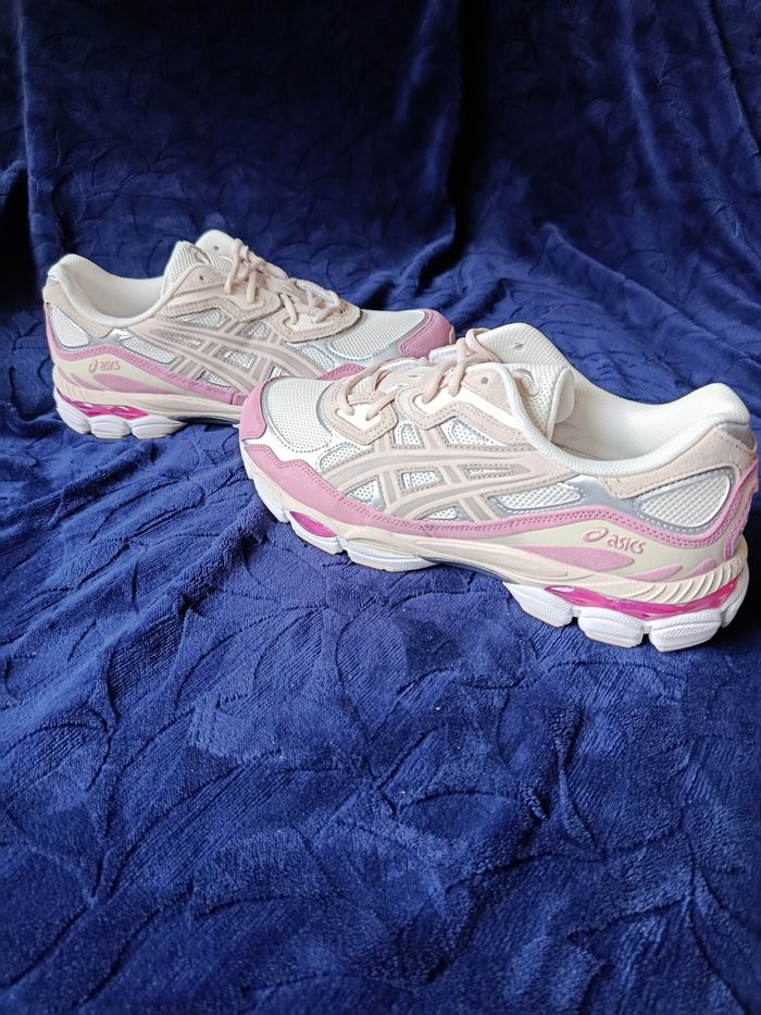 Asics gel nyc  cream minéral beige pink - photo numéro 3