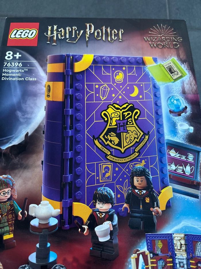Lego Harry Potter 76396  - Poudlard : le cours de divination - photo numéro 7