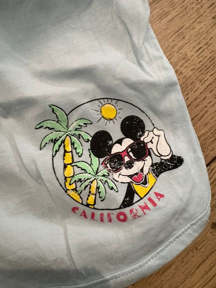 Short Mickey 7-8 ans - photo numéro 2