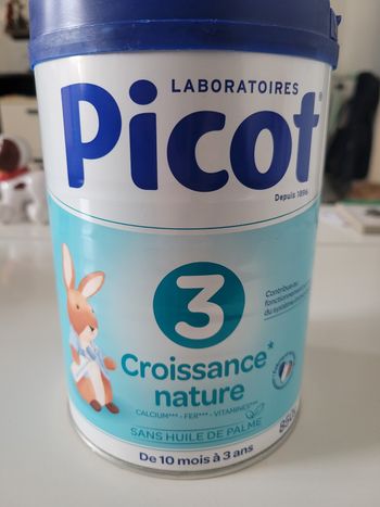 Vend boîte de lait " picot " 3eme age neuf