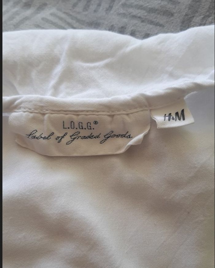 Blouse H&M LOGG, taille 36, blanche. - photo numéro 2