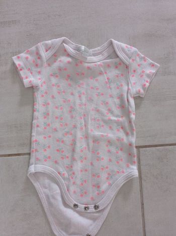 Body mes petits cailloux