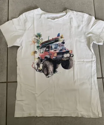 Te shirt blanc QuickSilver taille 8 ans 