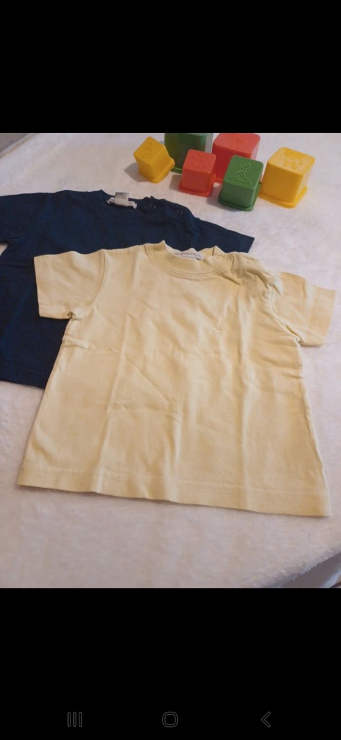 Lot de 2 T.shirts bébé taille 12 mois - photo numéro 3