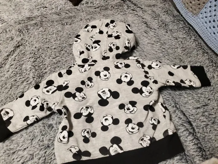 Lot de 2 gilets Disney baby 3 mois - photo numéro 4