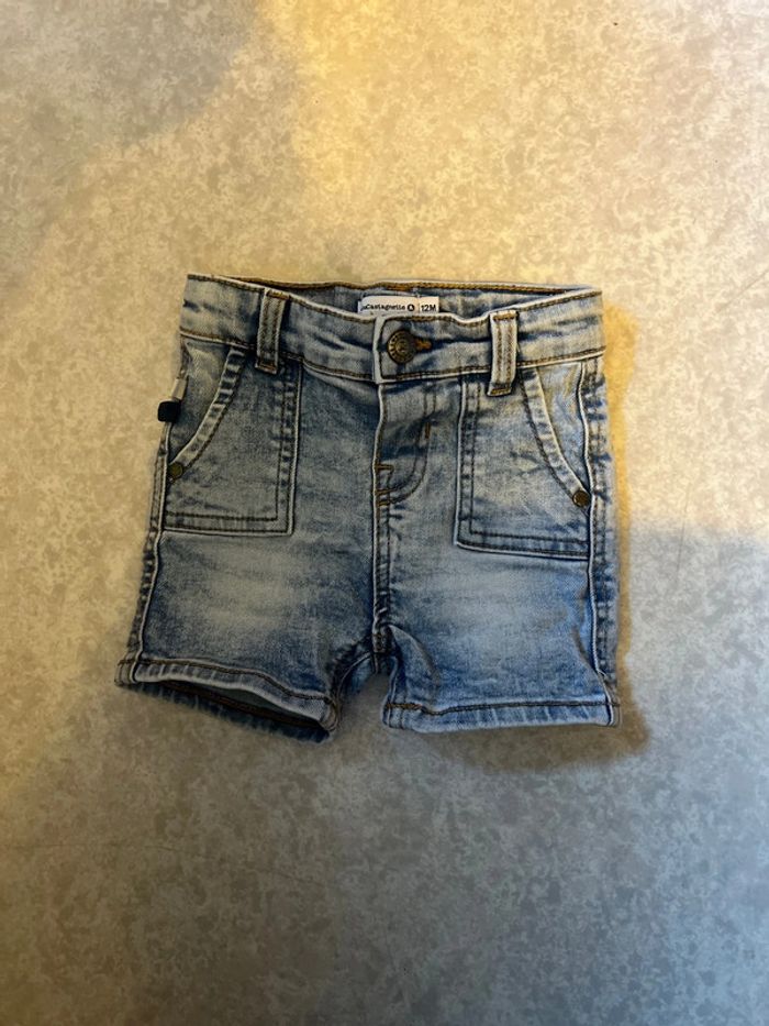Short 12 mois