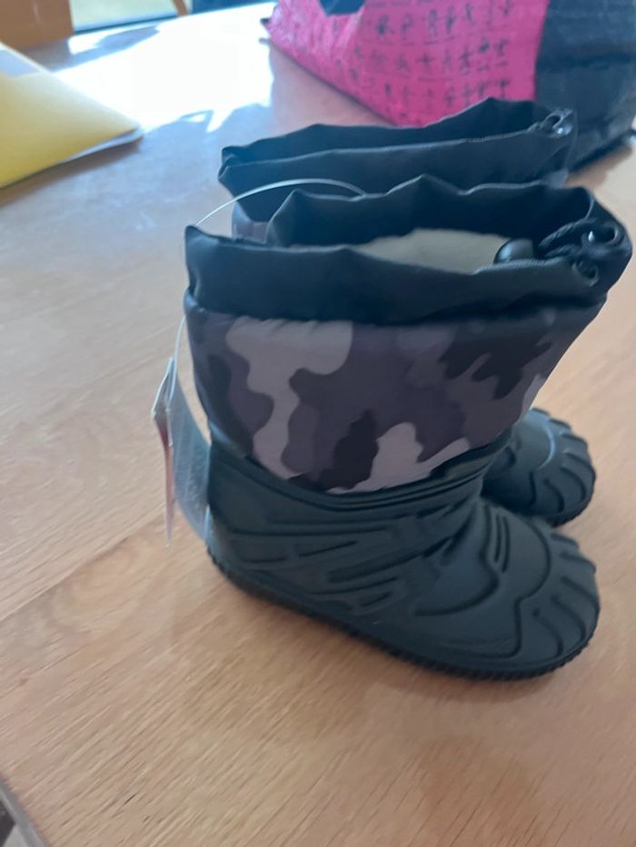 Après-ski enfant garçon taille 26 neuf - photo numéro 2