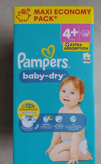 Couches Pampers baby-dry