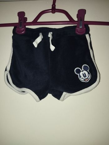 Short Mickey Disney baby taille 6 mois