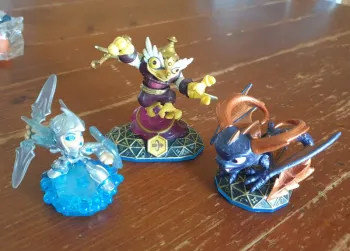 Lot 3 figurines Skylanders - Swap force