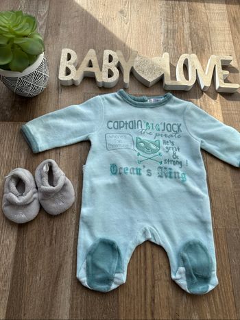 - Pyjama Kitchoun          - 0 mois - Très bon état