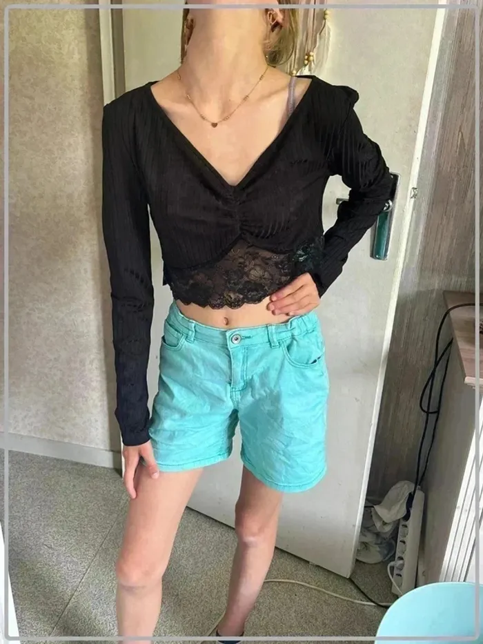 Crop top manche longue taille 38 marque shein *