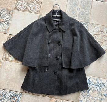 Très jolie cape / veste CAROL taille 44