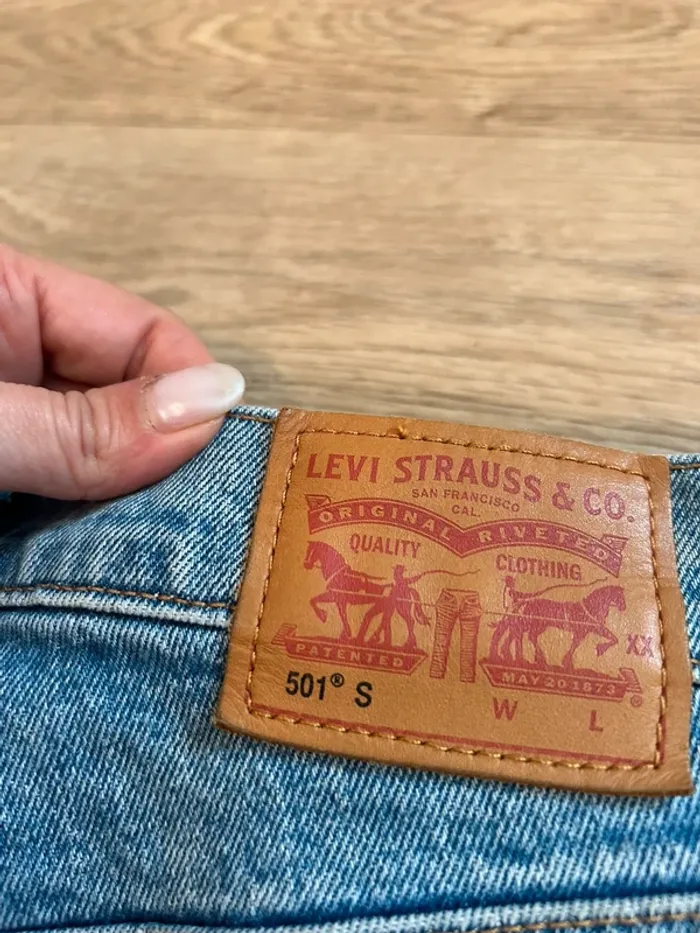 Levi ´s Jean, femme bleue modèle 501 S - photo numéro 6