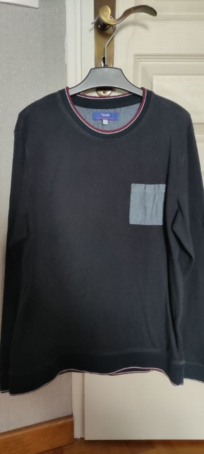 Pull bleu marine