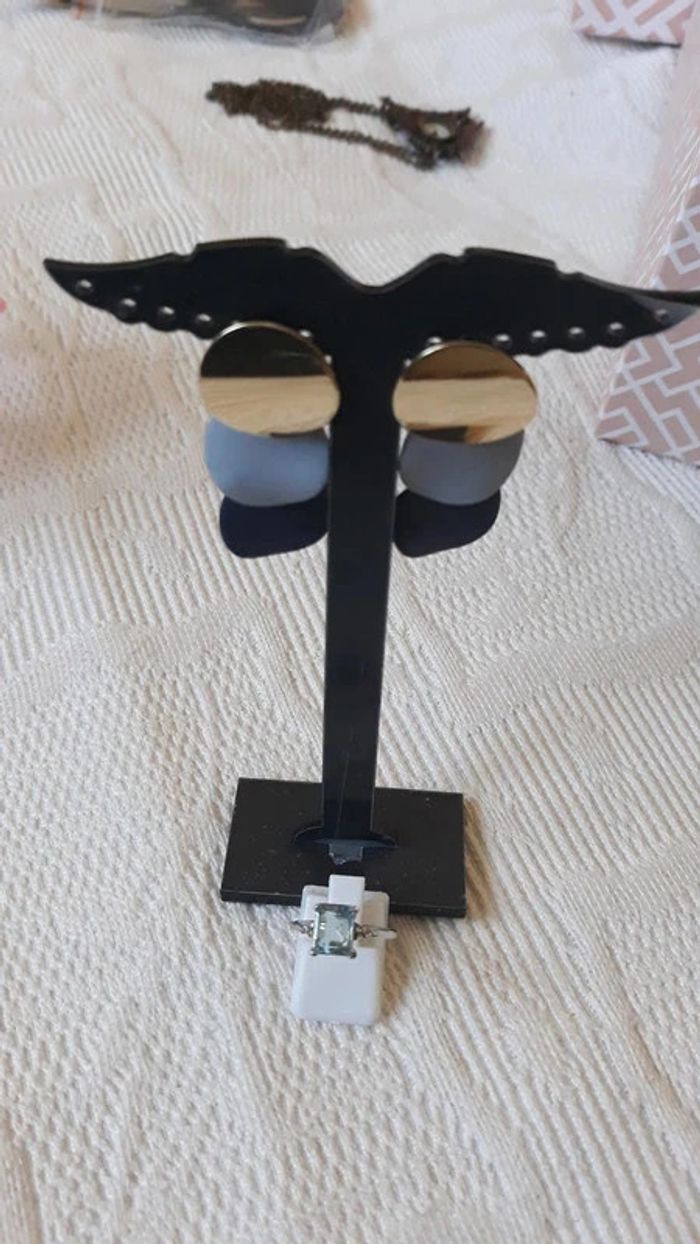 Lot bague et boucle d'oreille tout neuf - photo numéro 2