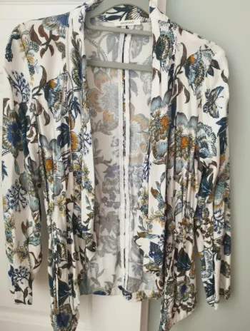 Veste gilet blanc fleuri Promod S