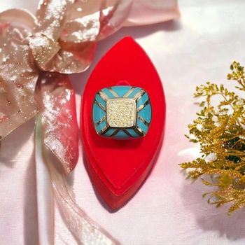 Splendide bague bleu ciel