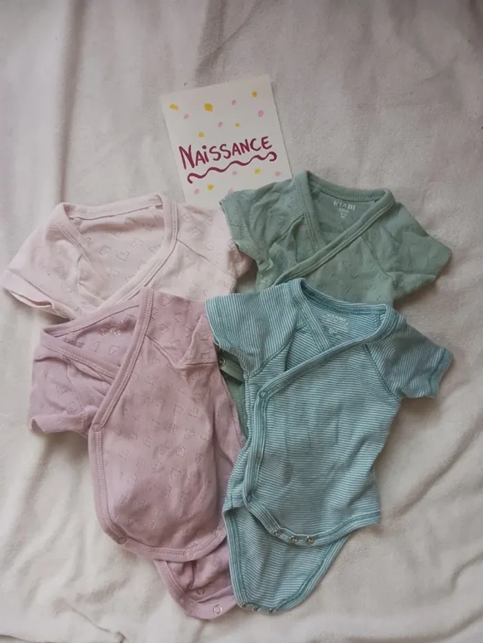 Lot de 4 bodies - Naissance
