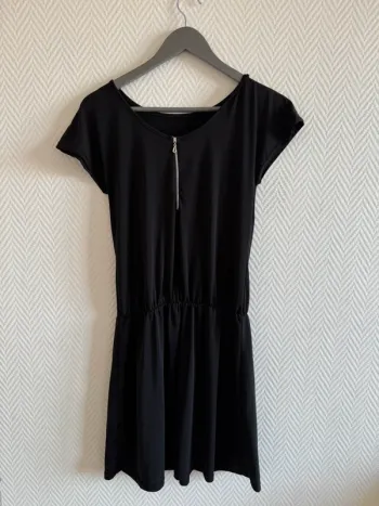Robe noire