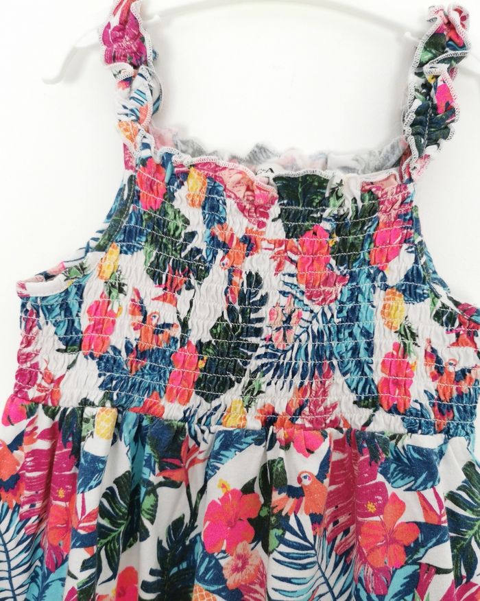 Robe d'été tropicale fleurie perroquet volantée et smockée C&A 5 Ans - photo numéro 5