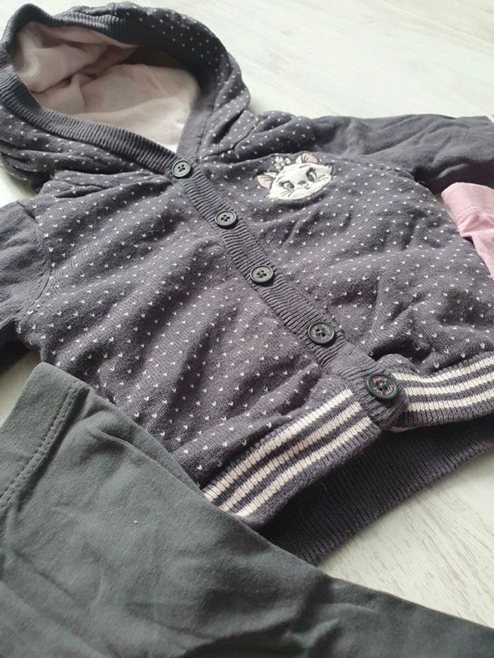 Ensemble "Marie" 3 mois - photo numéro 2