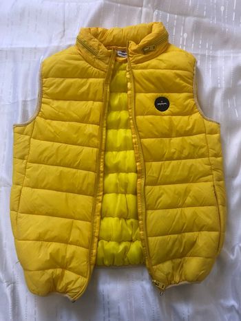 Gilet sans manche jaune