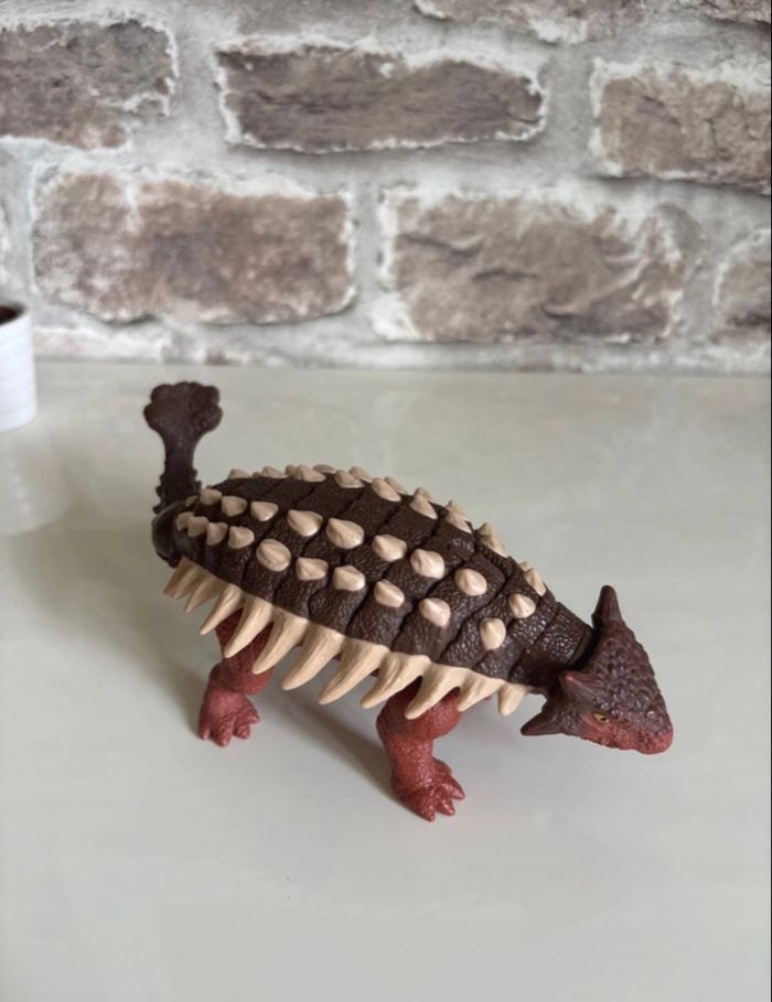 Dinosaure sonore ankylosaure jurassic world - photo numéro 2