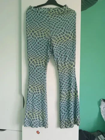 Pantalon vert bleu à pois bleu et pattes d'éléphant Taille S Primark