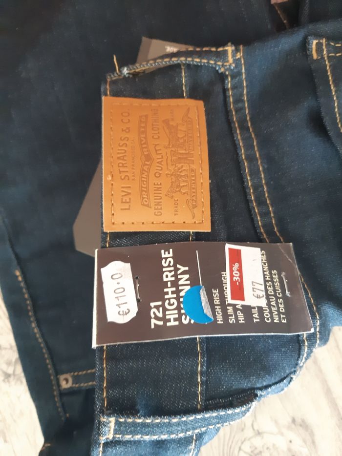 Jean levi's neuf - photo numéro 3