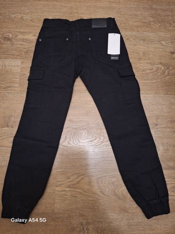 Pantalon cargo